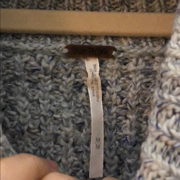 Free People Turtleneck Sweater Baby Blue Medium - Picture 8 of 8